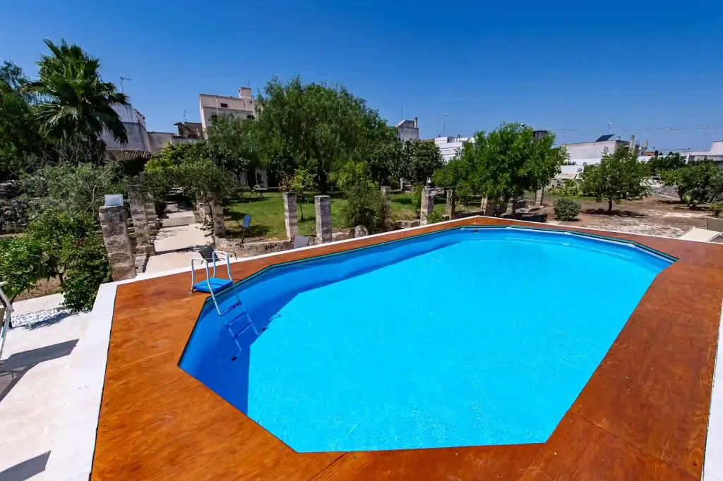 The swimming pool at Masseria De Donno