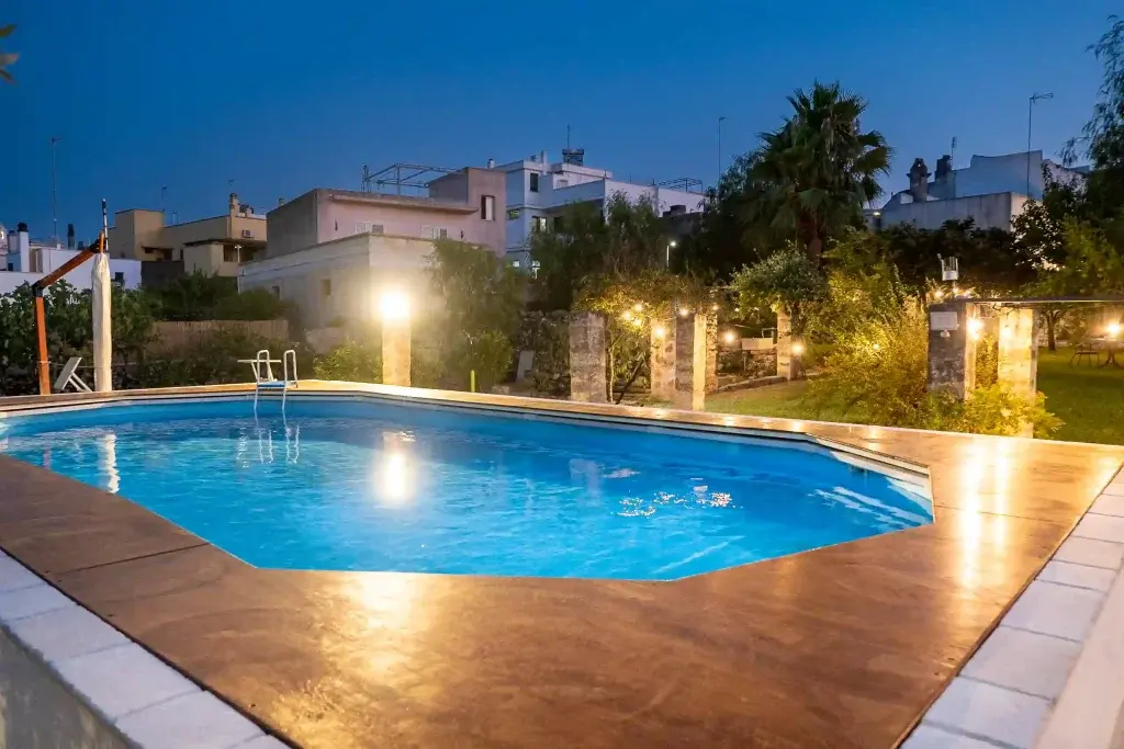 The swimming pool at Masseria De Donno