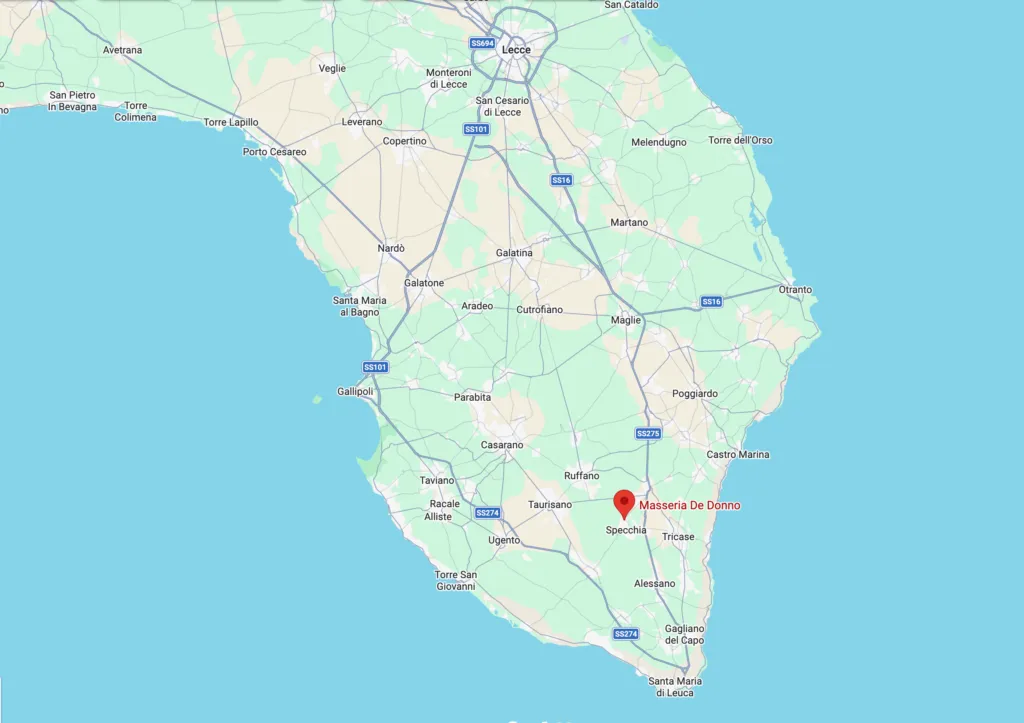 Dove si trova la Masseria De Donno a Specchia, nel Salento